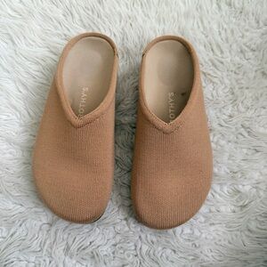 Rothy’s Clogs - Butternut